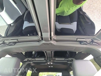 2025 GMC HUMMER EV SUV 2X - miniatura 11