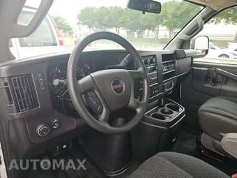 2025 GMC Savana 2500 Cargo Van 1WT 135.0" WB - miniatura 11