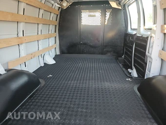 2025 GMC Savana 2500 Cargo Van 1WT 135.0" WB - miniatura 15