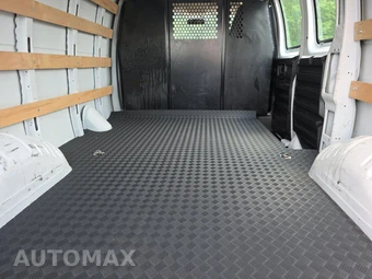 2025 GMC Savana 2500 Cargo Van 1WT 135.0" WB - miniatura 15