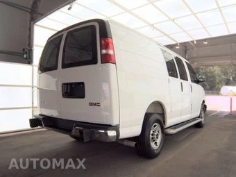 2025 GMC Savana 2500 Cargo Van 1WT 135.0" WB - miniatura 4