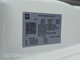 2025 GMC Savana 2500 Cargo Van 1WT 135.0" WB - miniatura 13