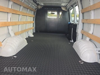 2025 GMC Savana 2500 Cargo Van 1WT 135.0" WB - miniatura 15