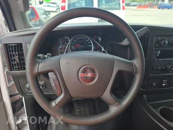 2025 GMC Savana 2500 Cargo Van 1WT 135.0" WB - miniatura 10