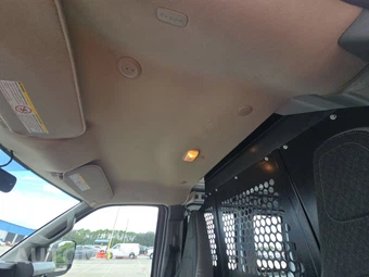 2025 GMC Savana 2500 Cargo Van 1WT 135.0" WB - miniatura 18