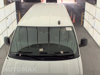 2025 GMC Savana 2500 Cargo Van 1WT 135.0" WB - miniatura 2