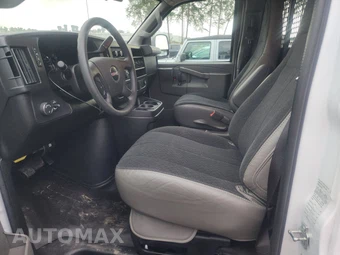 2025 GMC Savana 2500 Cargo Van 1WT 135.0" WB - miniatura 7