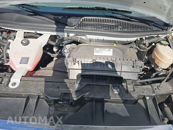 2025 GMC Savana 2500 Cargo Van 1WT 135.0" WB - miniatura 15
