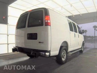 2025 GMC Savana 2500 Cargo Van 1WT 135.0" WB - miniatura 4
