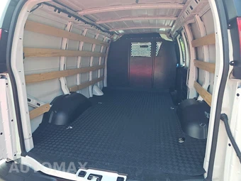 2025 GMC Savana 2500 Cargo Van 1WT 135.0" WB - miniatura 15
