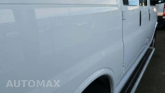 2025 GMC Savana 2500 Cargo Van 1WT 135.0" WB - miniatura 26