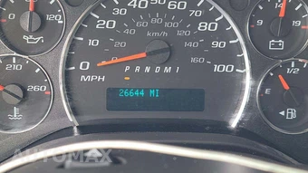 2025 GMC Savana 2500 Cargo Van 1WT 135.0" WB - miniatura 18