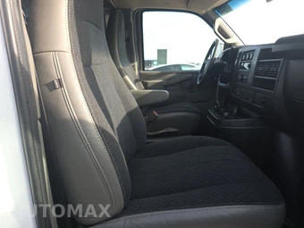 2025 GMC Savana 2500 Cargo Van 1WT 135.0" WB - miniatura 8