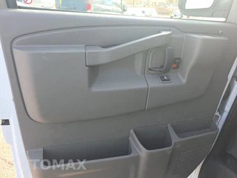 2025 GMC Savana 2500 Cargo Van 1WT 135.0" WB - miniatura 9