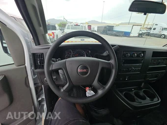 2025 GMC Savana 2500 Cargo Van 1WT 135.0" WB - miniatura 11