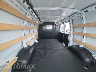 2025 GMC Savana 2500 Cargo Van 1WT 135.0" WB - miniatura 15