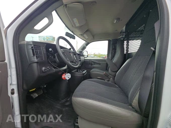 2025 GMC Savana 2500 Cargo Van 1WT 135.0" WB - miniatura 7
