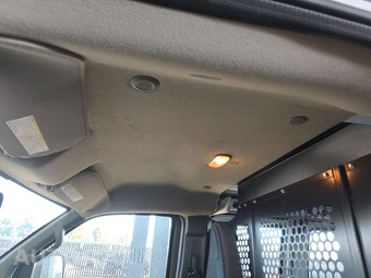 2025 GMC Savana 2500 Cargo Van 1WT 135.0" WB - miniatura 19