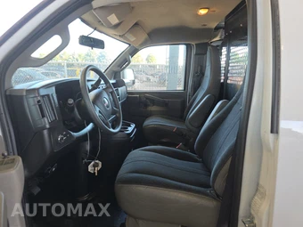 2025 GMC Savana 2500 Cargo Van 1WT 135.0" WB - miniatura 7