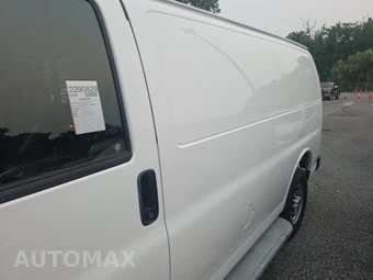 2025 GMC Savana 2500 Cargo Van 1WT 135.0" WB - miniatura 13