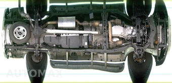 2025 GMC Savana 2500 Cargo Van 1WT 135.0" WB - miniatura 18
