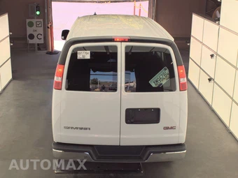 2025 GMC Savana 2500 Cargo Van 1WT 135.0" WB - miniatura 5