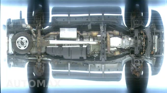 2025 GMC Savana 2500 Cargo Van 1WT 135.0" WB - miniatura 16