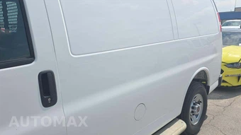 2025 GMC Savana 2500 Cargo Van 1WT 135.0" WB - miniatura 22