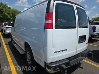 2025 GMC Savana 2500 Cargo Van 1WT 135.0" WB - miniatura 6