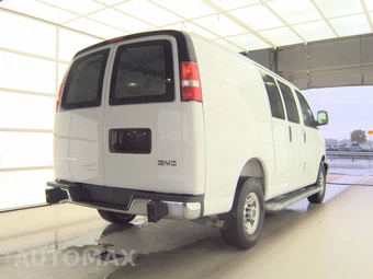 2025 GMC Savana 2500 Cargo Van 1WT 135.0" WB - miniatura 4