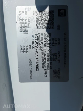 2025 GMC Savana 2500 Cargo Van 1WT 135.0" WB - miniatura 13