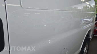 2025 GMC Savana 2500 Cargo Van 1WT 135.0" WB - miniatura 22