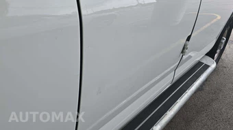 2025 GMC Savana 2500 Cargo Van 1WT 135.0" WB - miniatura 26