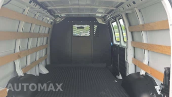 2025 GMC Savana 2500 Cargo Van 1WT 135.0" WB - miniatura 22