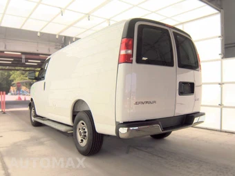 2025 GMC Savana 2500 Cargo Van 1WT 135.0" WB - miniatura 6