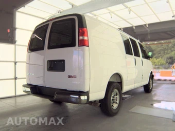2025 GMC Savana 2500 Cargo Van 1WT 135.0" WB - miniatura 4