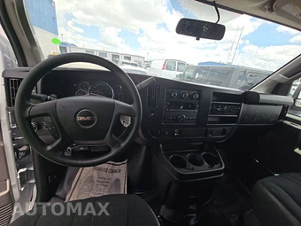 2025 GMC Savana 2500 Cargo Van 1WT 135.0" WB - miniatura 11