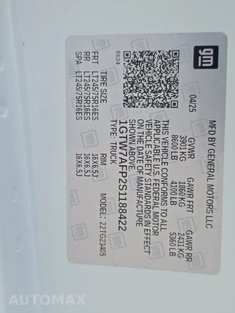 2025 GMC Savana 2500 Cargo Van 1WT 135.0" WB - miniatura 14