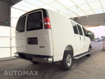 2025 GMC Savana 2500 Cargo Van 1WT 135.0" WB - miniatura 4