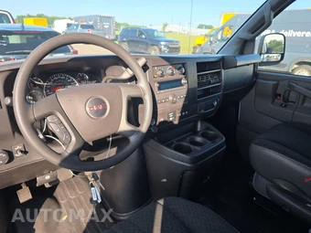2025 GMC Savana 2500 Cargo Van 1WT 135.0" WB - miniatura 11