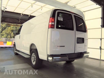 2025 GMC Savana 2500 Cargo Van 1WT 135.0" WB - miniatura 6