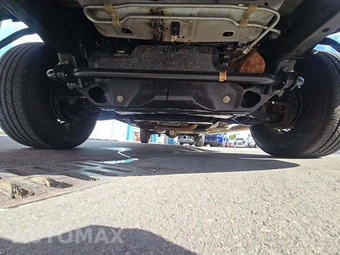 2025 GMC Savana 2500 Cargo Van 1WT 135.0" WB - miniatura 16