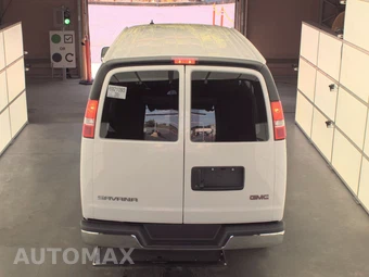 2025 GMC Savana 2500 Cargo Van 1WT 135.0" WB - miniatura 5