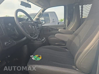 2025 GMC Savana 2500 Cargo Van 1WT 135.0" WB - miniatura 7