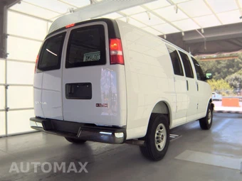 2025 GMC Savana 2500 Cargo Van 1WT 135.0" WB - miniatura 4