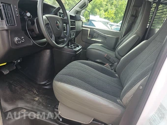 2025 GMC Savana 2500 Cargo Van 1WT 135.0" WB - miniatura 7