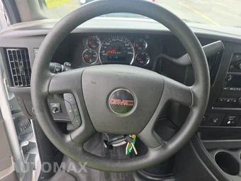 2025 GMC Savana 2500 Cargo Van 1WT 135.0" WB - miniatura 10