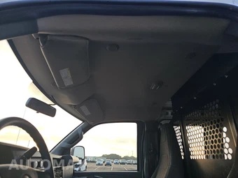 2025 GMC Savana 2500 Cargo Van 1WT 135.0" WB - miniatura 18