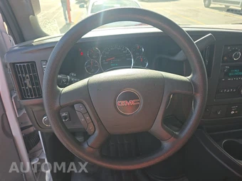 2025 GMC Savana 2500 Cargo Van 1WT 135.0" WB - miniatura 10