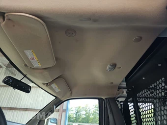 2025 GMC Savana 2500 Cargo Van 1WT 135.0" WB - miniatura 18